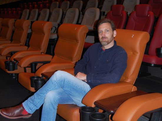 Steffen Amend vom Bruchsaler Kino in Saal zwei