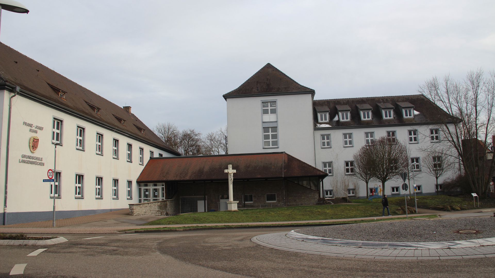 Die Franz-Josef-Kuhn-Grundschule Langenbrücken kurz vor Wiederöffnung nach dem Lockdown
