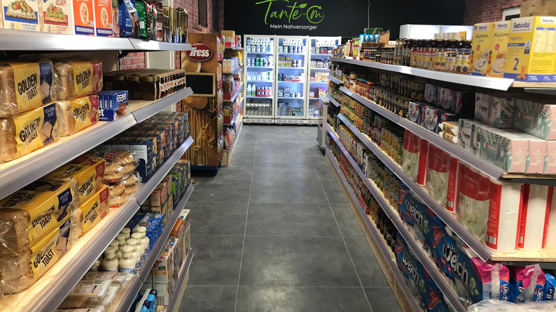 Beispielfoto aus Schopfloch: Rund 1.200 Artikel führt ein Tante-M-Shop. Davon sind 90 Prozent Lebensmittel und zehn Prozent Drogerieartikel und Tiernahrung
