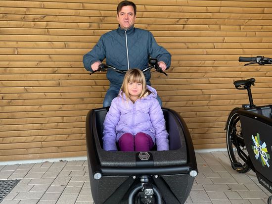 Das bei der Gemeinde Kronau zu leihende Lastenrad ist auch für Familien interessant.