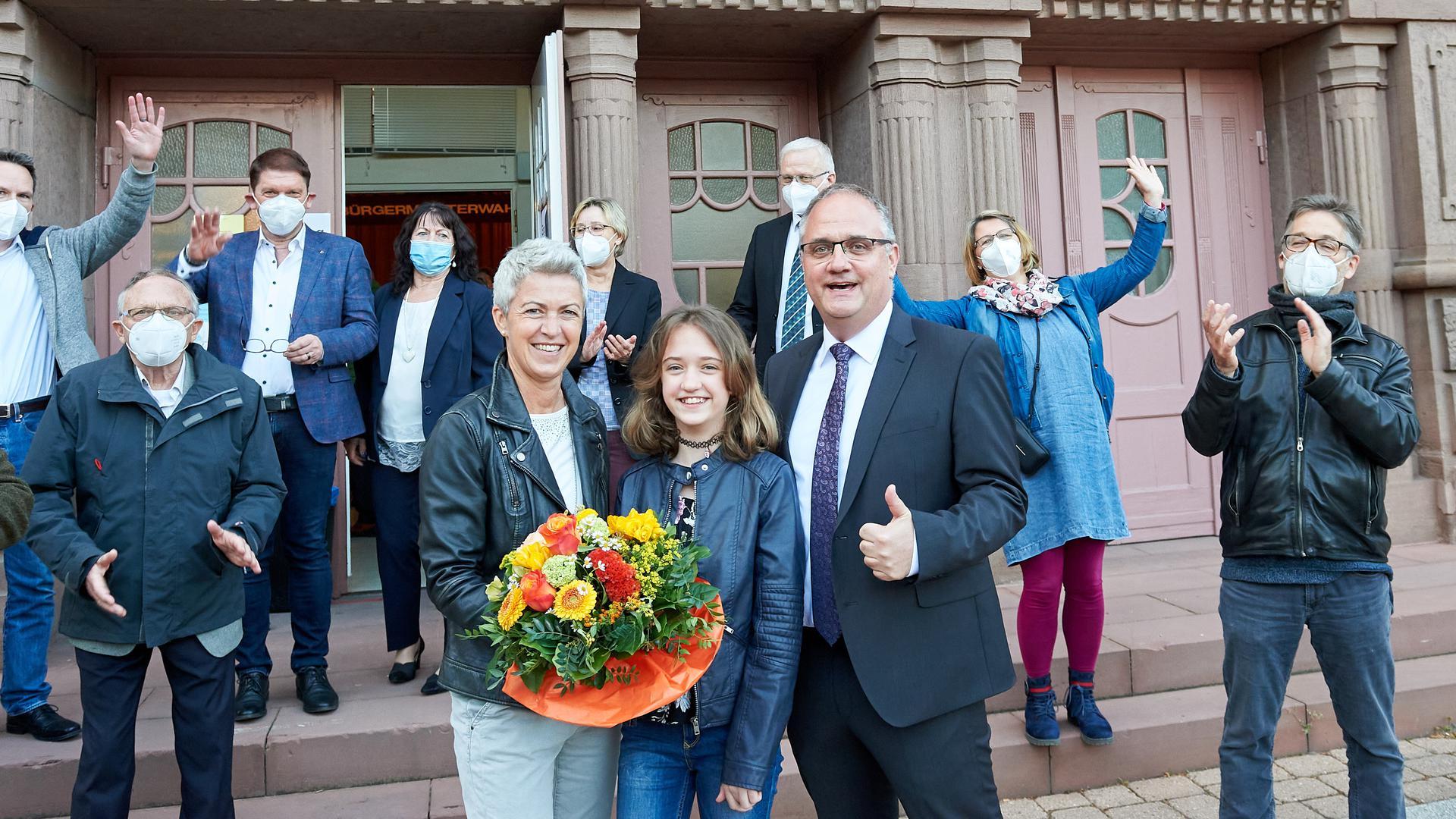 Bürgermeisterwahl Philippsburg, Stefan Martus mit Ehefrau Sandra und Tochter Anna