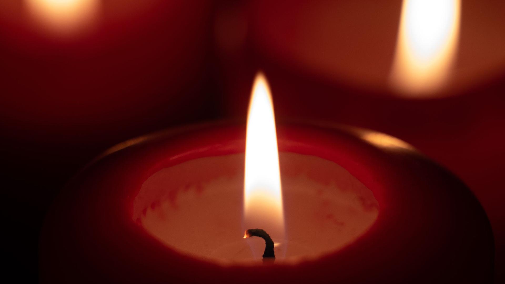 Im vergangenen Jahr seien in Deutschland rund 201.000 Tonnen Kerzen verbraucht worden.