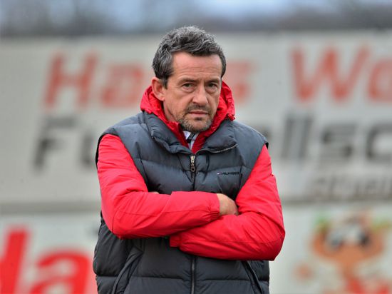 In die Personalplanungen eingebunden: Trainer Thomas Leberer hat aller Voraussicht nach auch in der kommenden Saison das Sagen beim Oberligisten SV Linx.