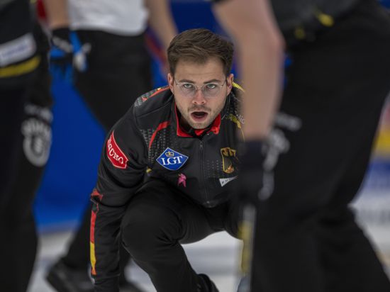 Marc Muskatewitz während der Curling-Weltmeisterschaft 2024 in Schaffhausen