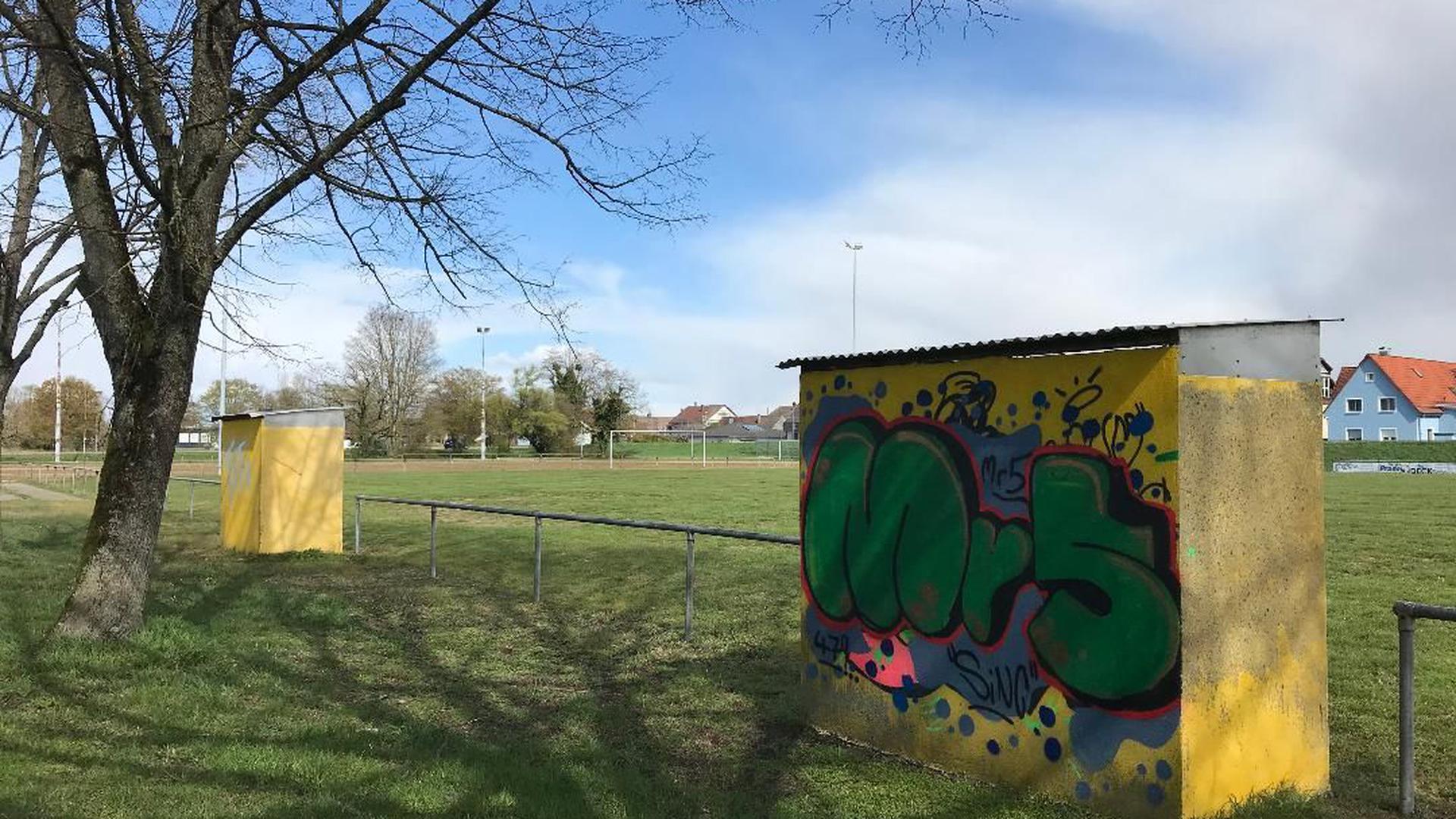 Ein verlassener Ort: Seit die Fußballer des FC Illingen nach der Saison 2017/18 den Spielbetrieb eingestellt haben, geht auf dem ehemaligen Vereinsgelände nicht mehr viel.