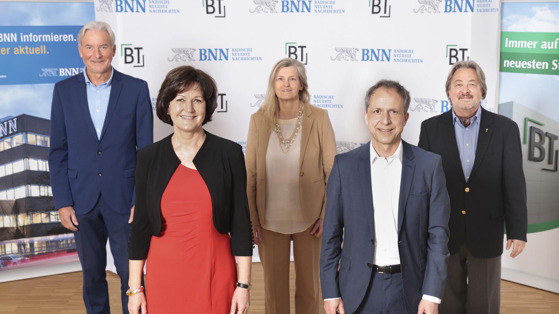 Die fünf Kandidaten beim BNN/BT-Wahlforum im BT-Verlagsgebäude in Baden-Baden. Von links: Dietmar Späth, Margret Mergen, Bettina Morlok, Roland Kaiser und Rolf Pilarski.