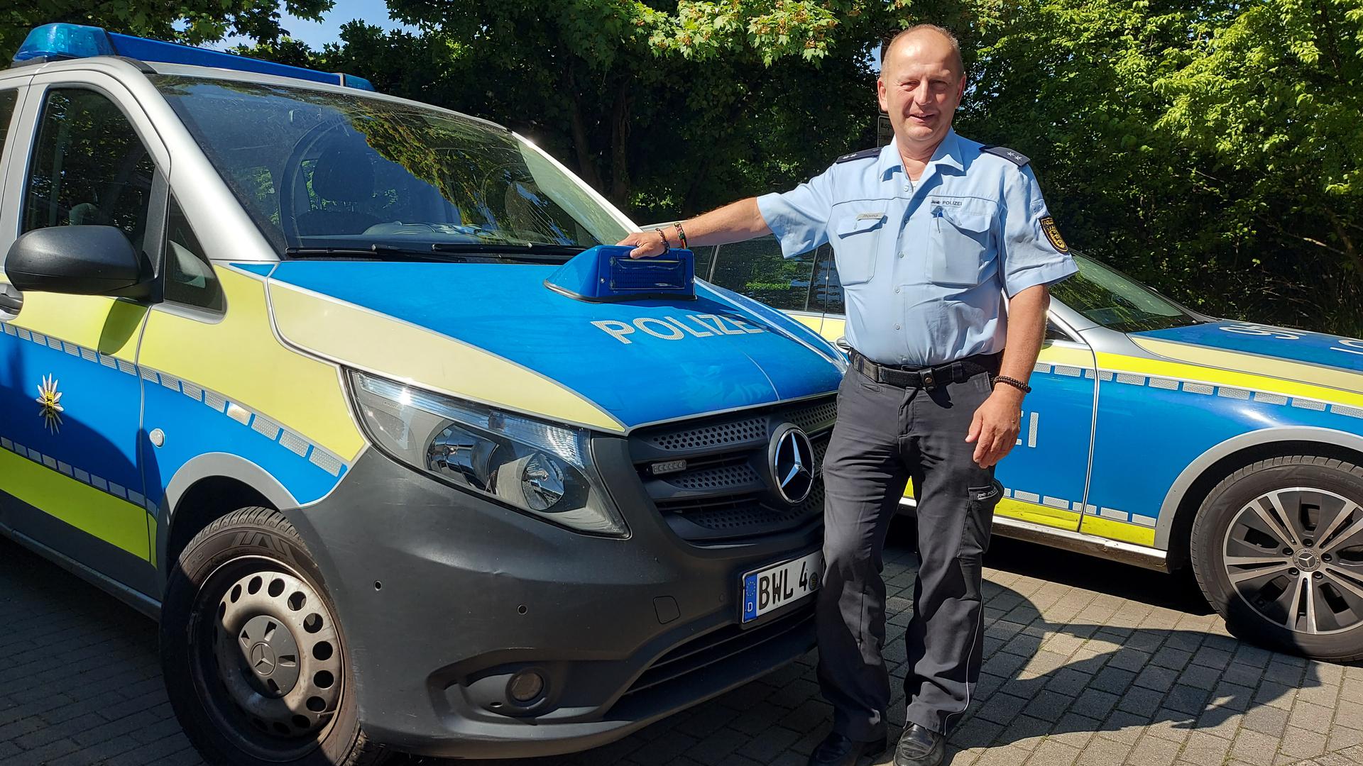 Captain Ahoi: Michael Thoma gibt nach über 30 Jahren im Streifendienst beim Polizeirevier Baden-Baden seinen Schlüssel ab und geht in Rente.