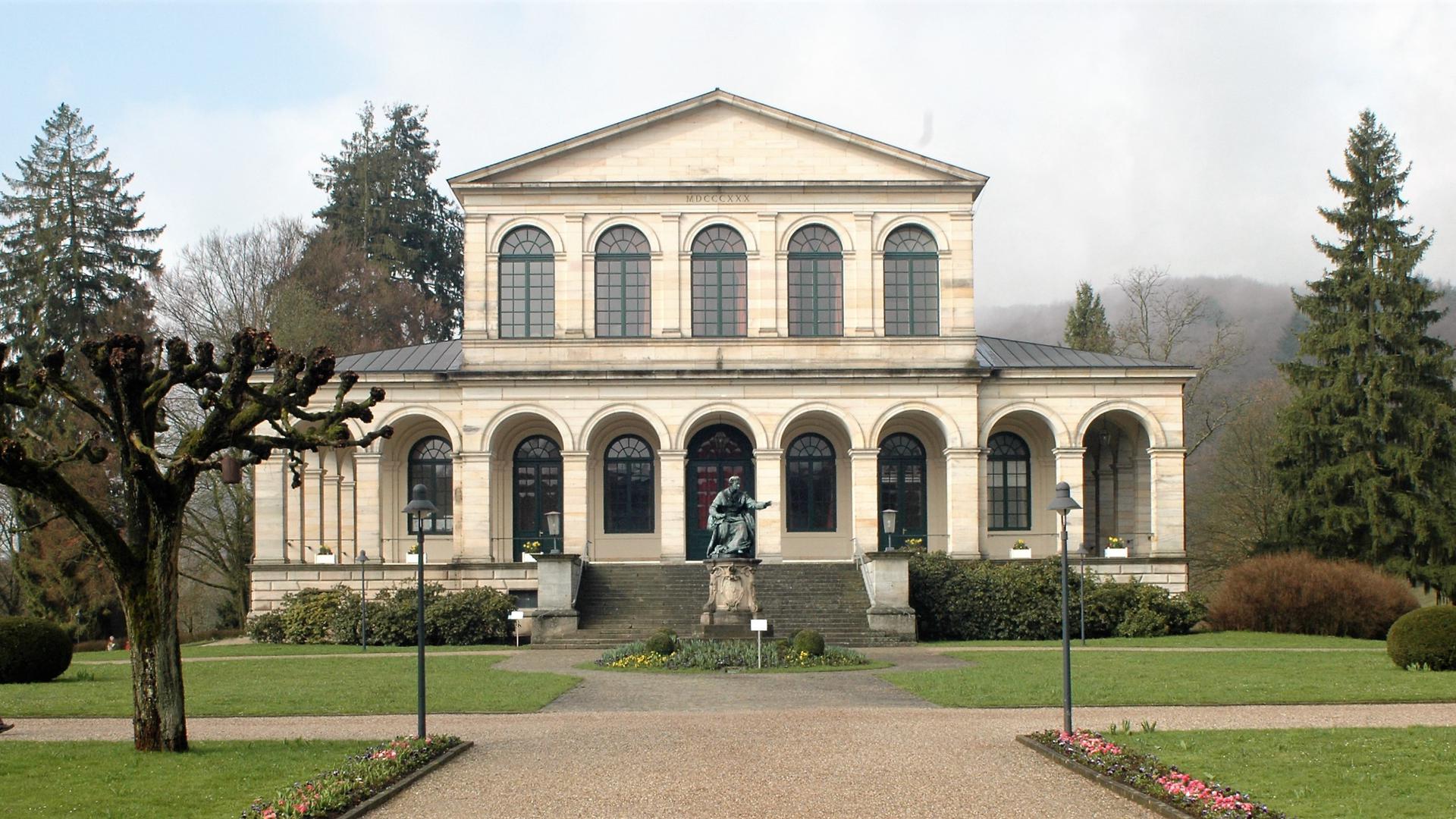 Brückenau: Kursaal, architect: Johann Gutensohn (1827-32). 
