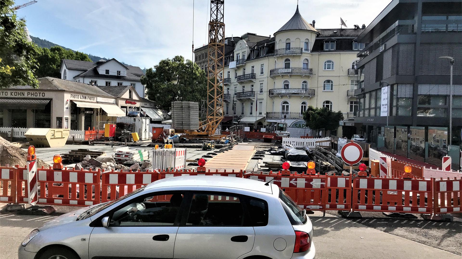 Bauarbeiten an der neuen Reinhard-Fieser-Brücke in Baden-Baden