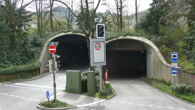 Der Michaelstunnel in der Kurstadt wurde Ende 2020 mit Digitalfunk und DAB+-Technik ausgestattet. 