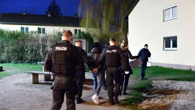 Polizeieinsatz in BAD und im Landkreis Rastatt gegen gewerbsmäßige Drogenhändler in Baden-Baden.