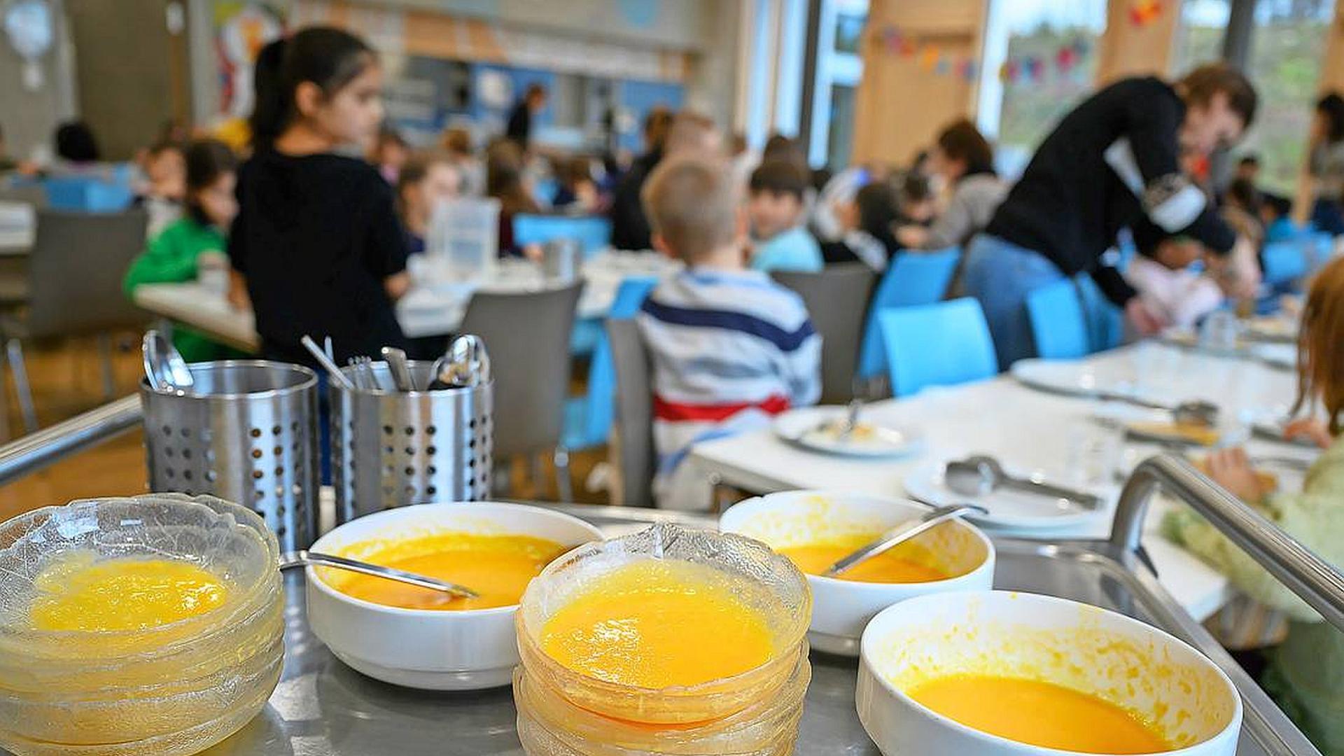 Schulessen ist nicht immer das, was sich Schüler wünschen. In Sinzheim schmeckt’s den Kindern allerdings. Und die Qualität stimmt. Dennoch muss der Caterer jetzt die Preise anheben. 