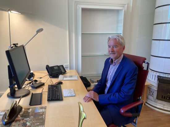Mitbringsel: Den Schreibtisch hat Dietmar Späth von seinem bisherigen Büro in Muggensturm mitgenommen.