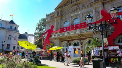 Kostproben aus dem Spielplan der neuen Saison, Livemusik und jede Menge Spaß verspricht das Theaterfest in Baden-Baden an diesem Wochenende. 