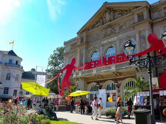 Kostproben aus dem Spielplan der neuen Saison, Livemusik und jede Menge Spaß verspricht das Theaterfest in Baden-Baden an diesem Wochenende. 