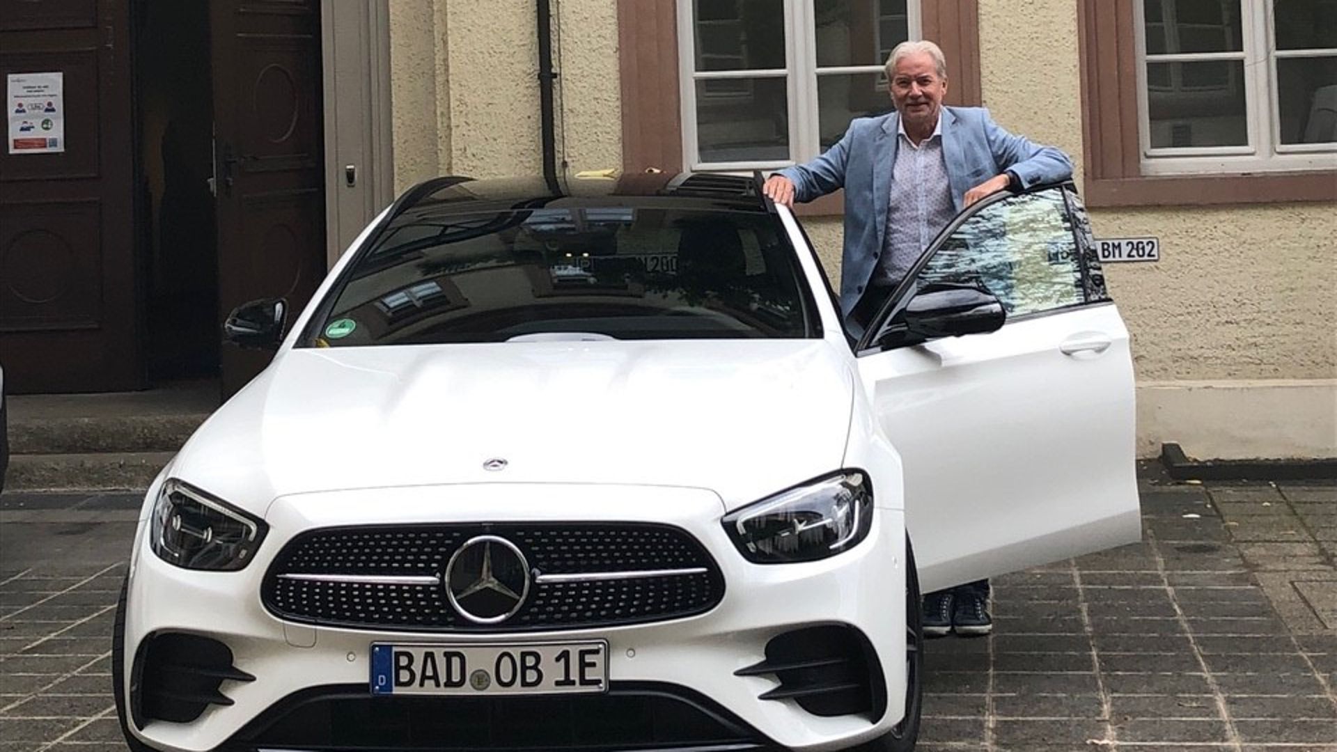 Benz, nicht Bentley: Der neue Dienstwagen von OB Dietmar Späth ist da.