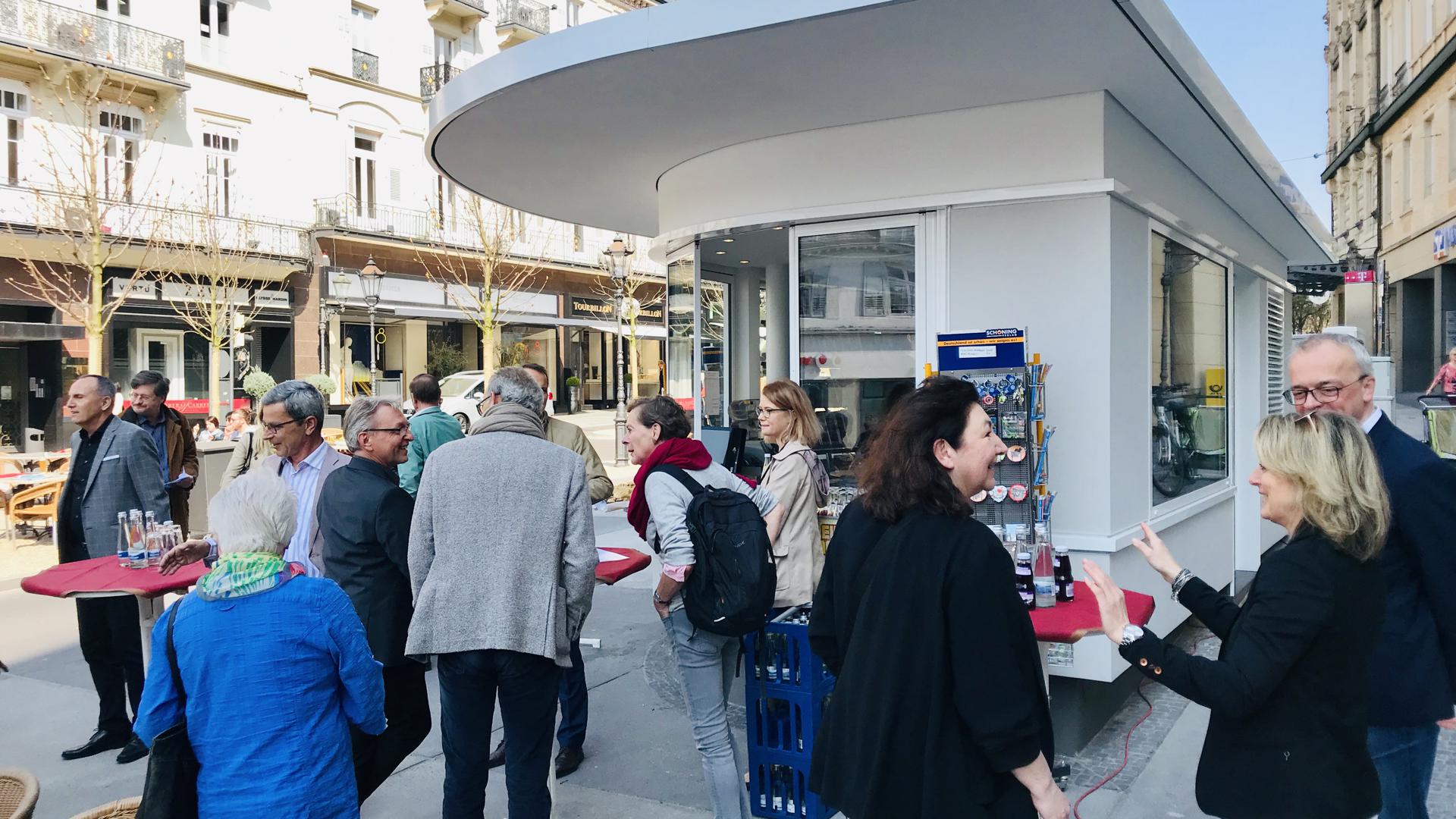 Er ist wieder da: Am Leo in Baden-Baden hat am Montag der neue Kiosk eröffnet.