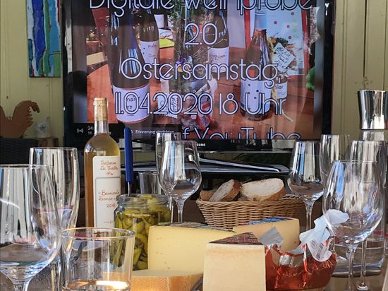 Neue Wege: Das Weingut Maier aus Baden-Baden bietet wegen der Corona-Krise eine Online-Weinprobe an. Die Teilnehmer bestellen vorab das Weinpaket und machen es sich dann vor dem Bildschirm gemütlich.