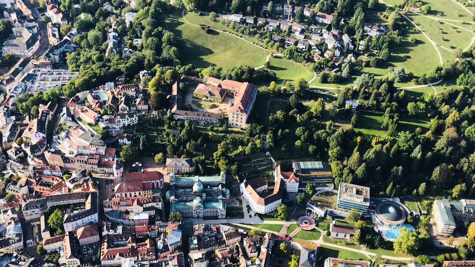 Im Dornröschenschlaf: das Neue Schloss in Baden-Baden. Im ehemaligen Stammsitz der badischen Markgrafen war ein Luxushotel geplant.