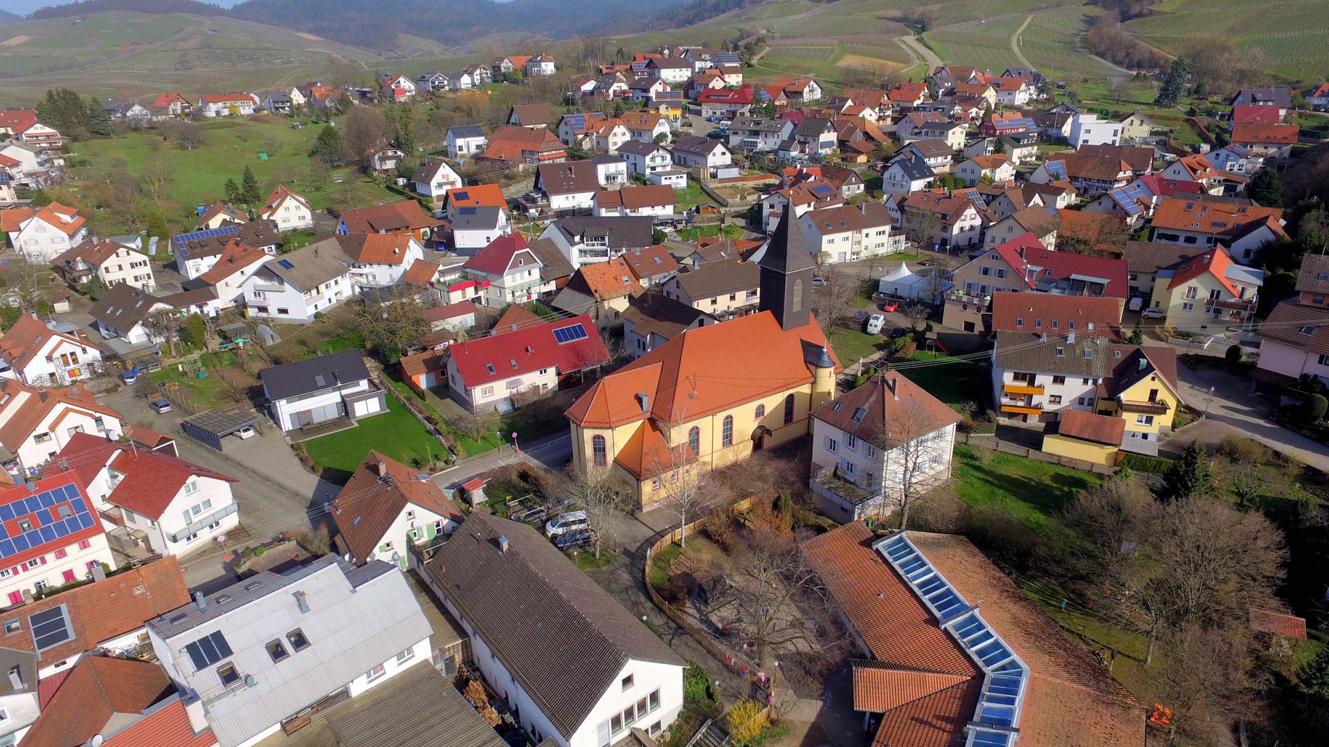 Luftbild auf ein Dorf