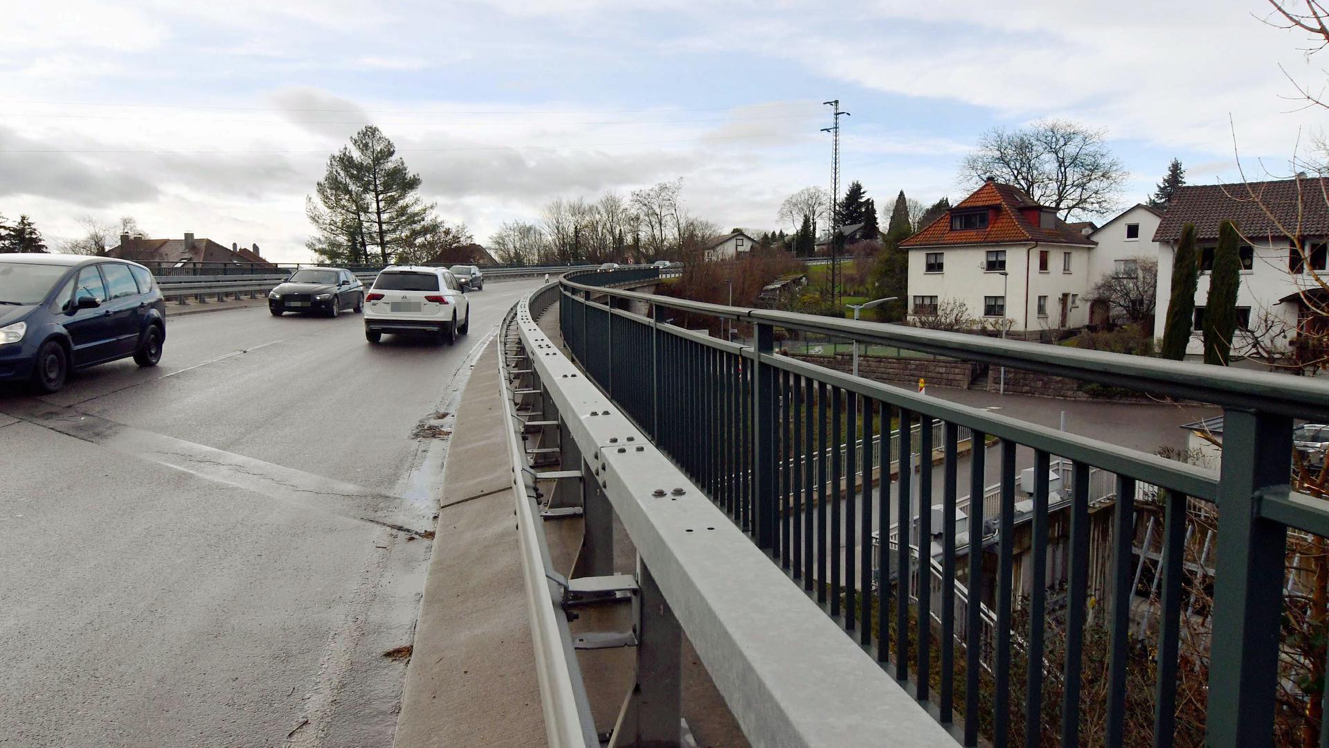 Schutz vor Schall: Verpasst wurden bei der Sanierung der Brücke beim Hessensteg vor Altschweier nach Meinung von Anwohnern bauliche Maßnahmen gegen den zunehmenden Verkehrslärm. 