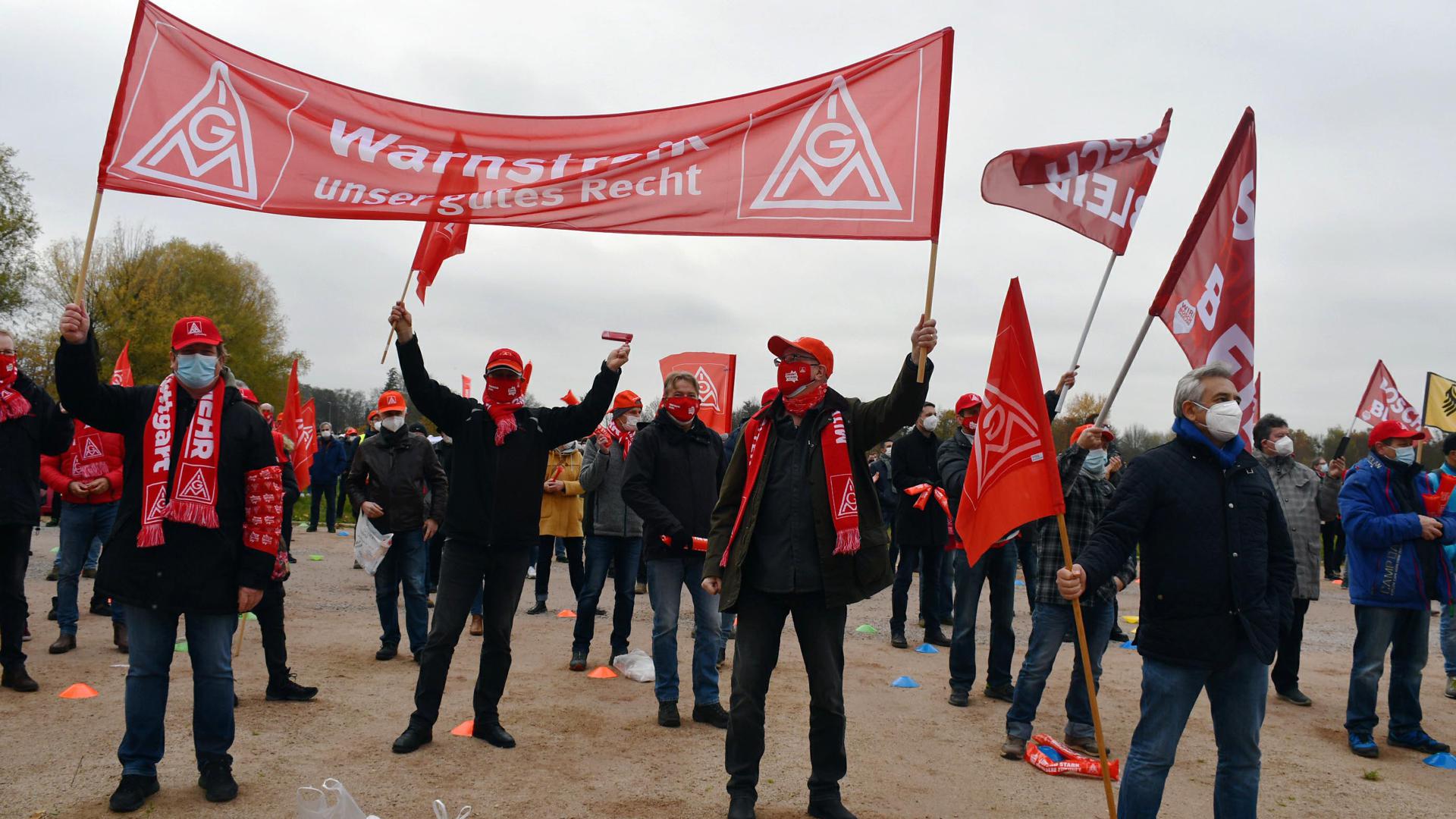 Eine weitere Protest-Aktion wegen des drohenden Abbaus von 1.000 von IG Metall und Betriebsrat am Bosch-Standort Bhl.