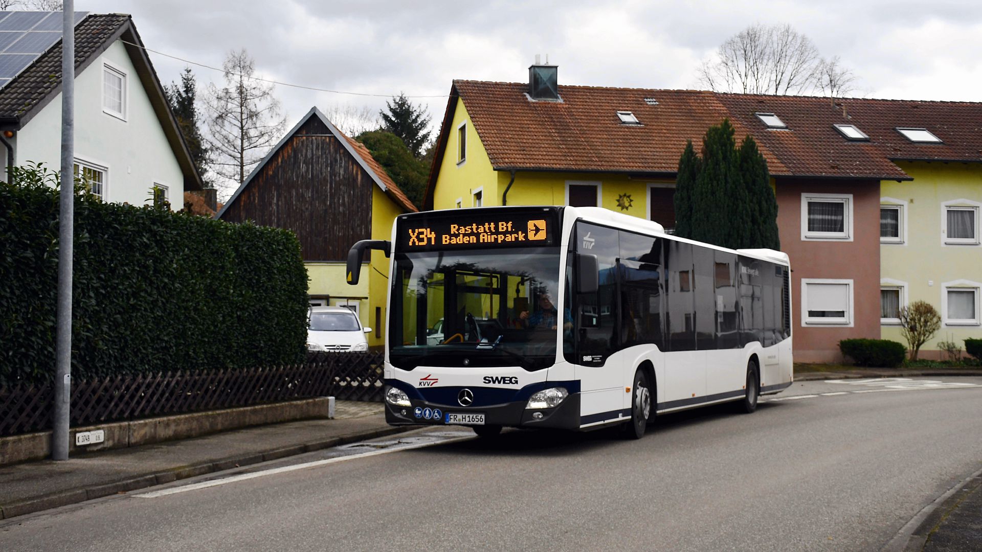 Buslinie SWEG in Oberweier