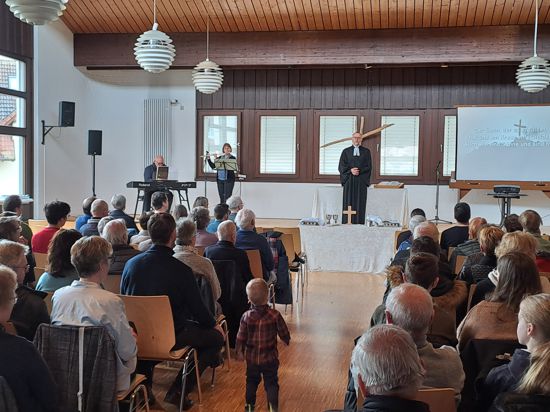 Die evangelische Kirchengemeinde Bühl feiert den Karfreitag-Gottesdienst im katholischen Gemeindehaus in Kappelwindeck.