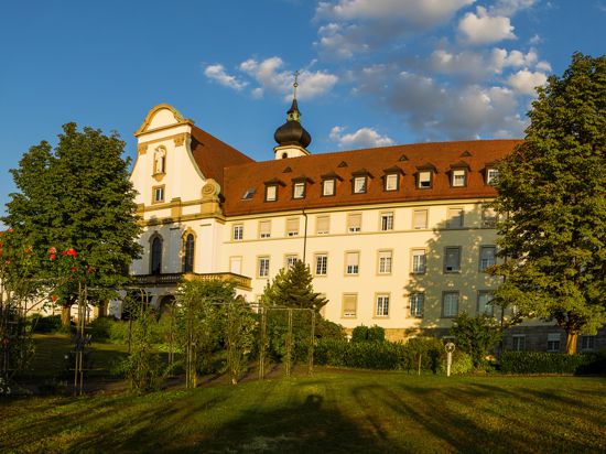 Kloster Maria Hilf in Bühl - Ansicht des Hauptgebäudes