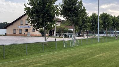 Beim Sportfest des SV Ulm gab es Probleme mit der Security. Ein 16jähriger musste mit dem Hubschrauber in die Klinik geflogen werden. Das Symbolbild zeigt das Sportgelände des Vereins. 