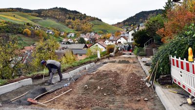 Bhlertal
Hindeburgstra§e Sanierung