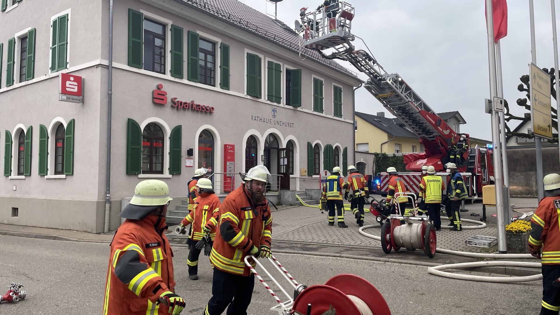 Im alten Rathaus in Ottersweier-Unzhurst ist am Mittwoch gegen 8.30 Uhr ein Brand ausgebrochen. 