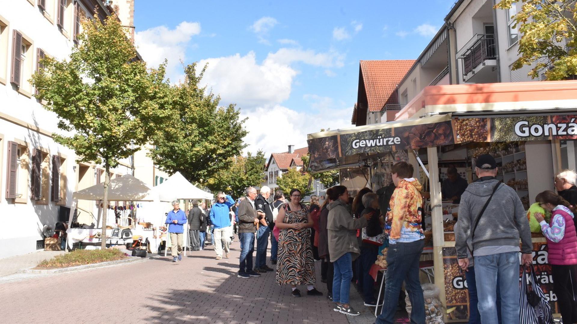 Gewürzstand auf dem Kirwe-Markt in Sinzheim