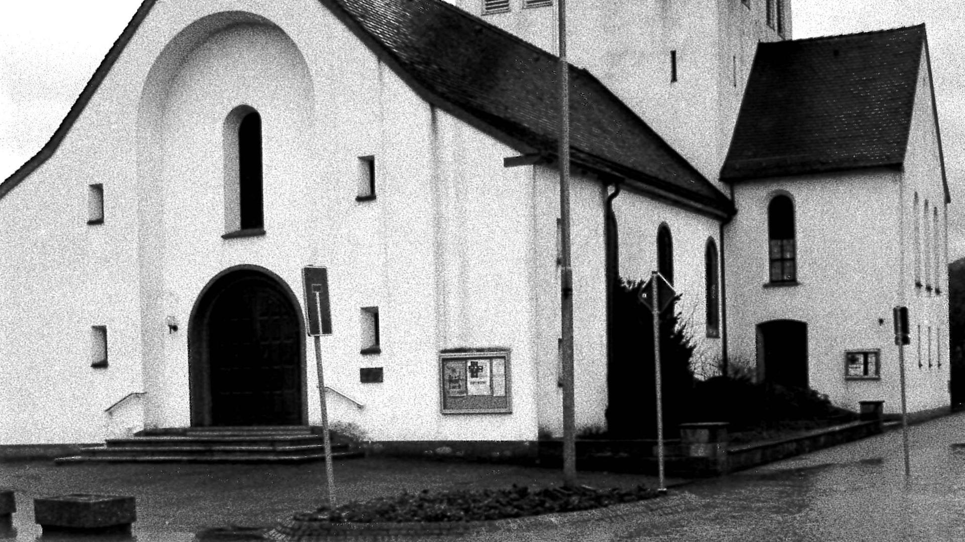 Überschwemmung am 15. Februar 1990 an der Gaggenauer Markuskirche