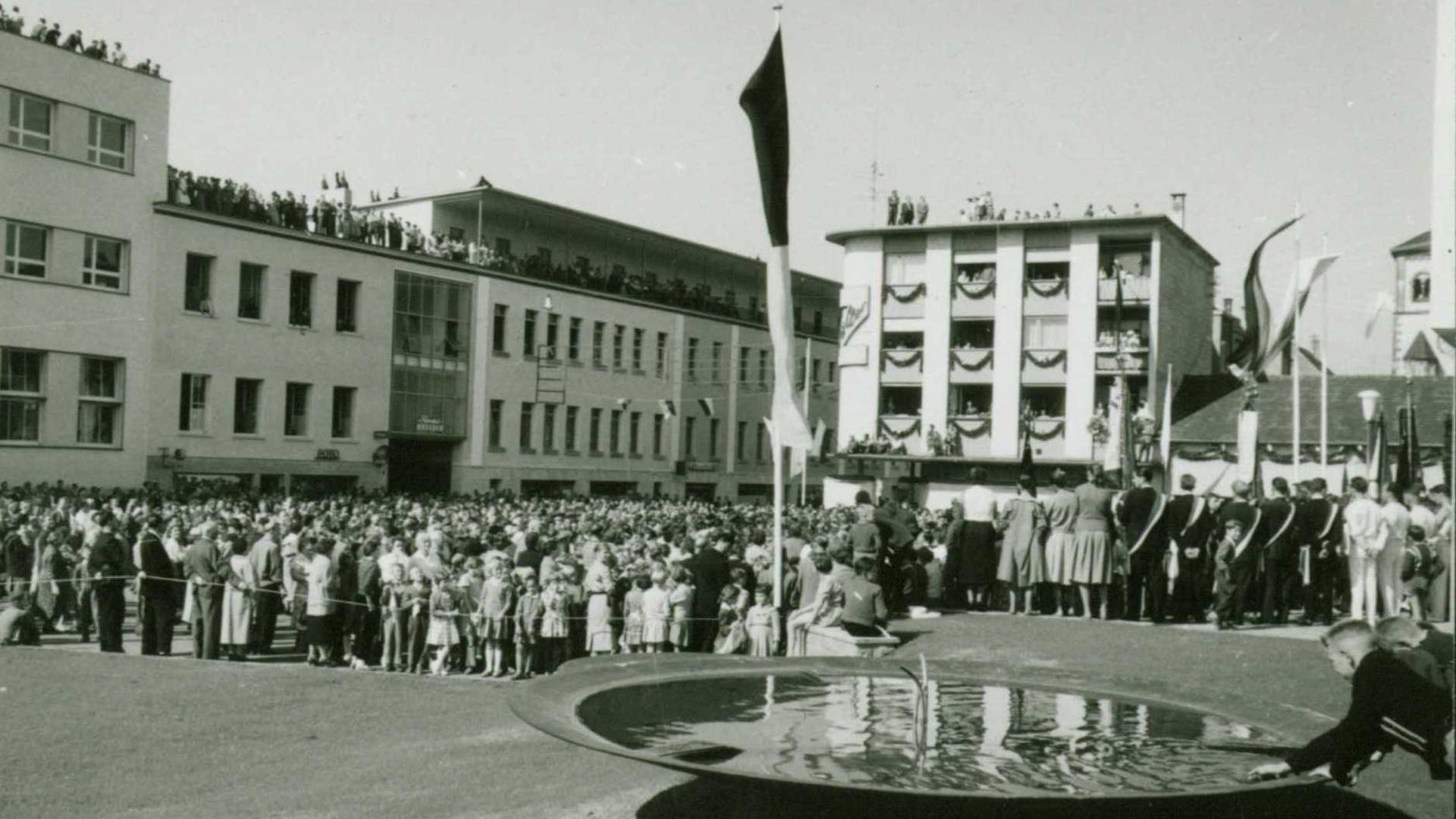 Einweihung neues Rathaus Gaggenau 1958