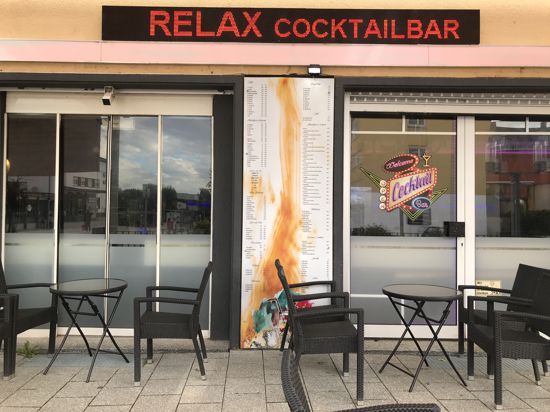 Samstags-Gäste gesucht: Weil eine Besucherin der Cocktail-Bar „Relax“ in Gaggenau mit dem Coronavirus infiziert ist, sucht das Gesundheitsamt nun mögliche Kontaktpersonen vom 19. September.