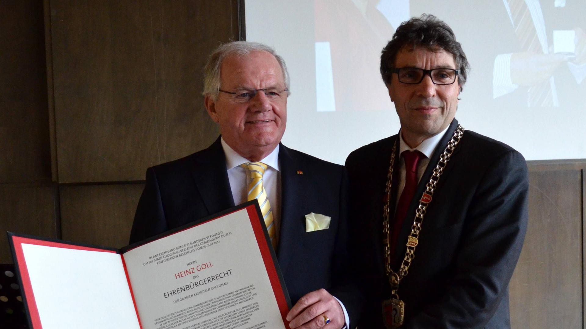 Heinz Goll (links) wird Ehrenbürger der Stadt Gaggenau
Urkunde
Christof Florus