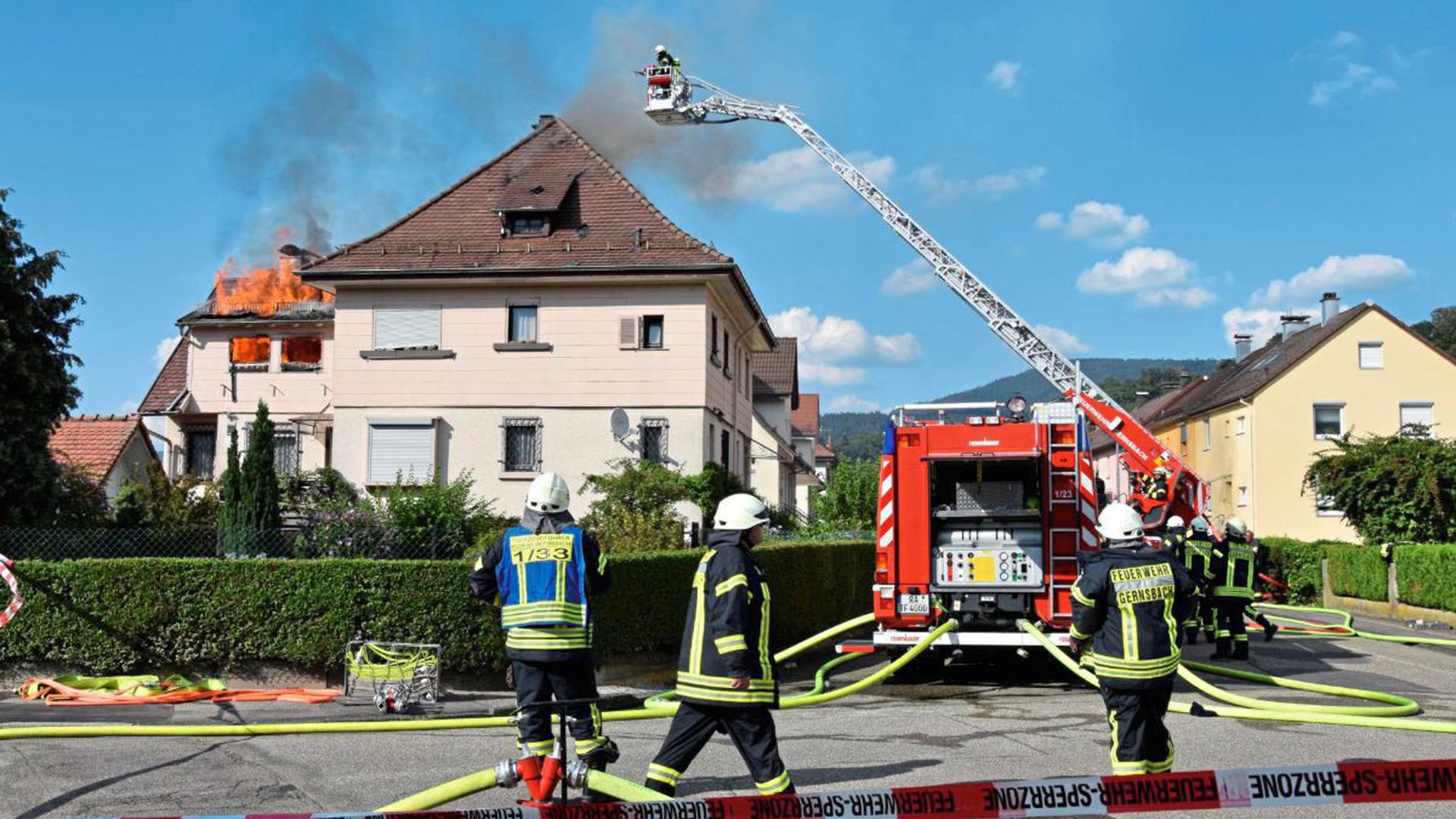Ein juristisches Nachspiel hat der Brand in der Gernsbacher Nordendstraße vom Juli 2018: Vor dem Amtsgericht wurde am gestrigen Dienstag der Vorwurf der fahrlässigen Brandstiftung gegen einen 50-Jährigen verhandelt.