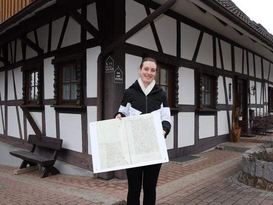 Alte Häuser Serie - 11. Generation Leonie Wilhelm schrieb Buch über den Lochhof in Mösbach von 1661