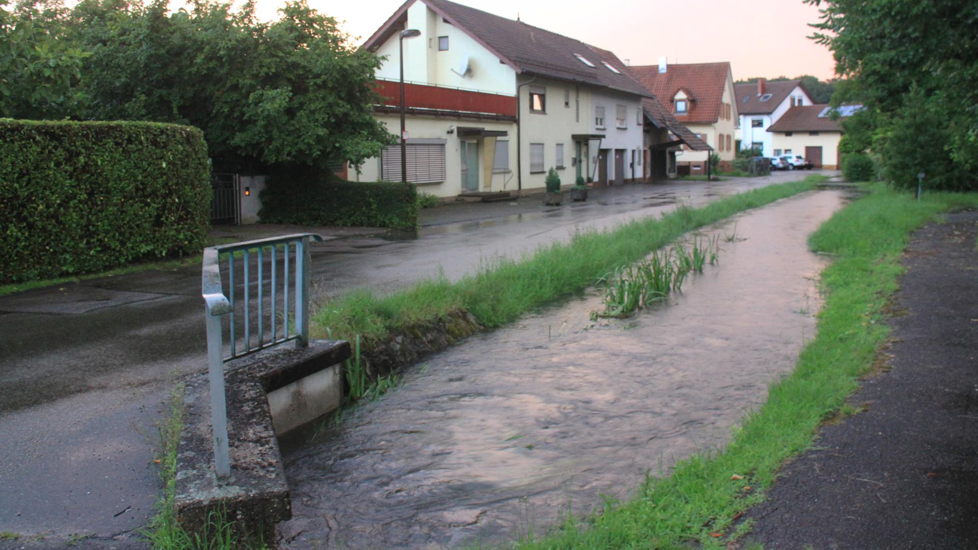 Dorfbach in Achern/ Großweier nach Starkregen am 16.7