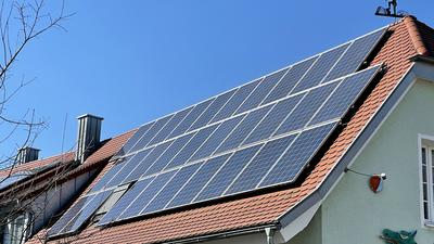 Photovoltaikanlage auf Dach in Achern