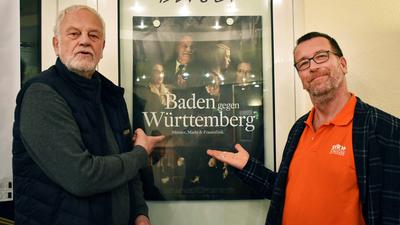 Schwabe aus dem Schwarzwald:  Schauspieler Christian Pätzold (links) zusammen mit Klaus Woede (SWR) auf „Kinotour“ im Acherner „Tivoli“. 