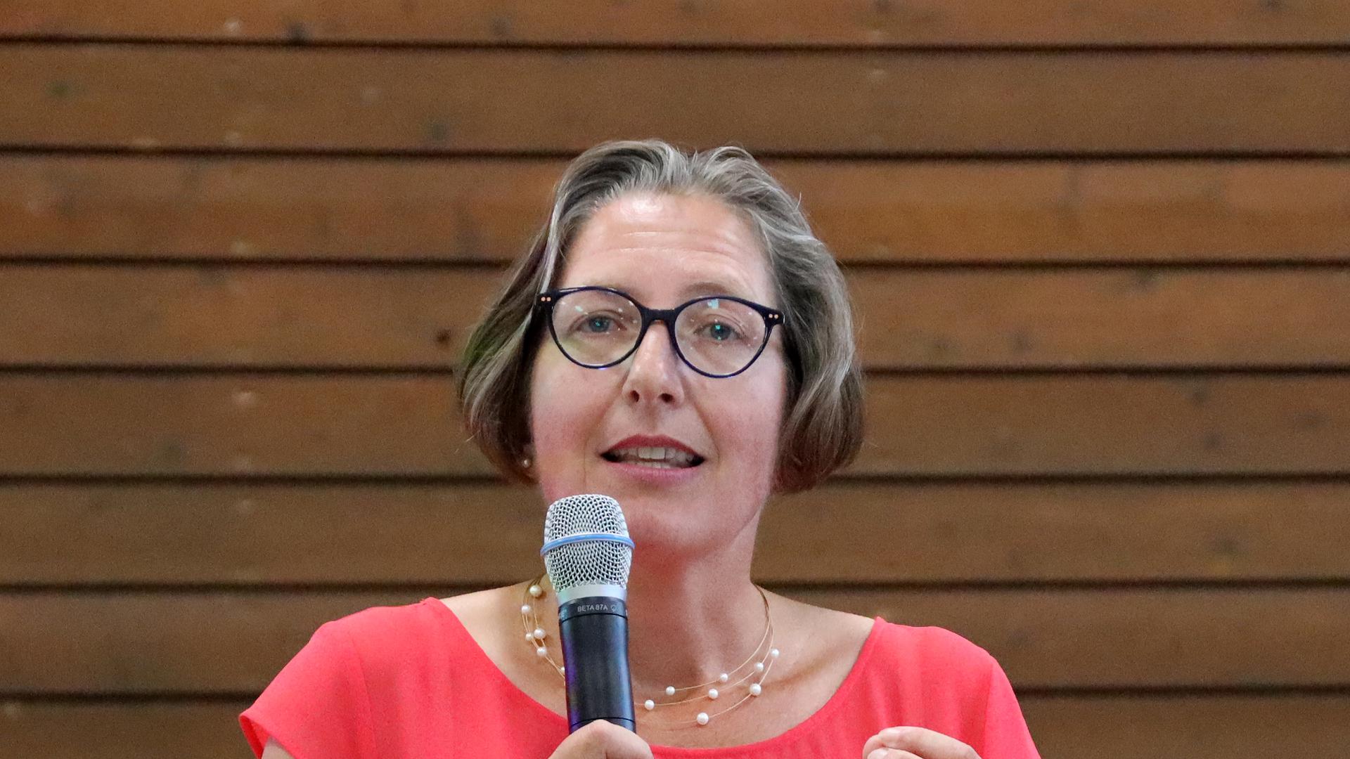 Bettina Kist Kandidatenvorstellung Bürgermeisterwahl in Lauf 2022
