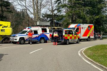 Die Bergwacht und andere Rettungskräfte waren bei einem schweren Motorrad-Unfall in Oppenau im Einsatz.