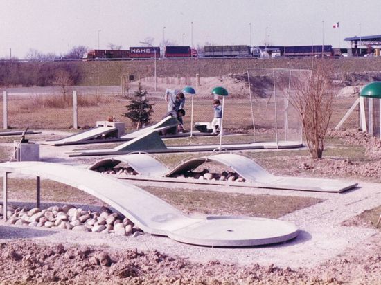 Bahnengolfanlage in Rheinau-Freistett in frühen Jahren 1982