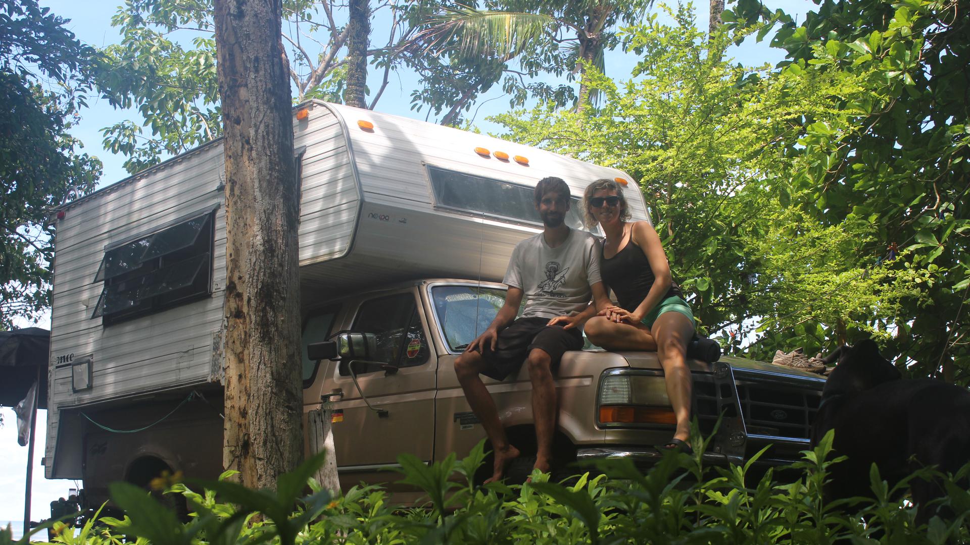 Mobiles Zuhause: Marie Welsche und Martin Bliss sind seit rund 2,5 Jahren mit ihrem Auto in Mittelamerika unterwegs.