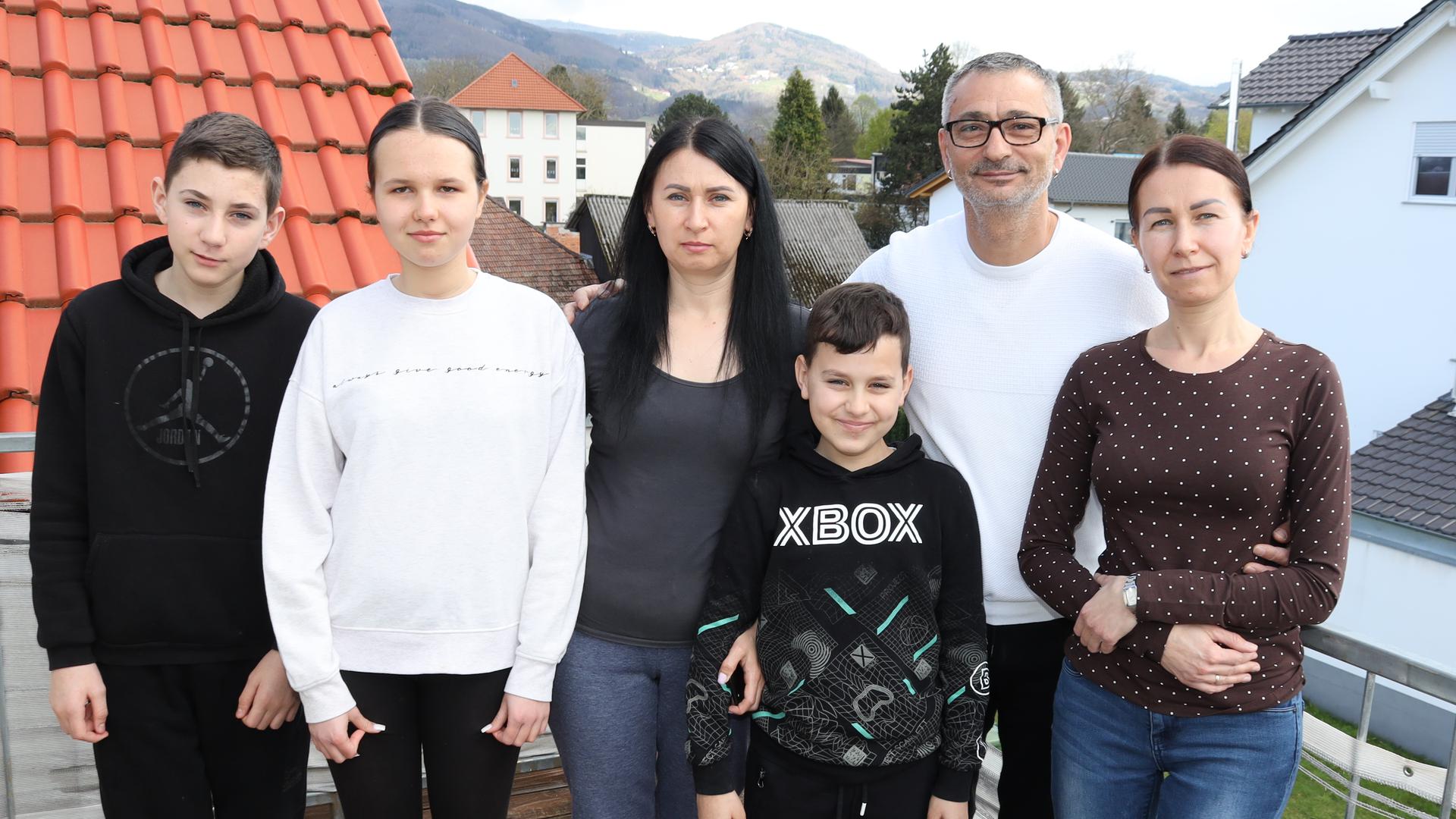 Exklusive Ostergeschichte von sp: Eine italienisch-ukrainische Familie berichtet von den vergangenen Wochen, von Fahrten an die Grenze und davon, was sie aus der Heimat hört. 