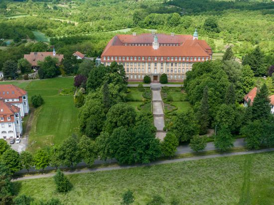 Kloster Erlenbach in Obersasbach aus der Luft fotografiert