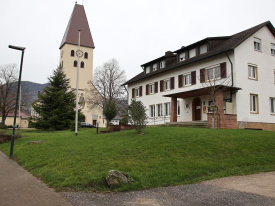 Die Ortsverwaltung in Obersasbach wird abgerissen, hier entsteht der Kindergarten