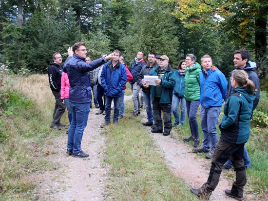 Waldbegehung Gemeinde Sasbach zu Standort für ein Windrad